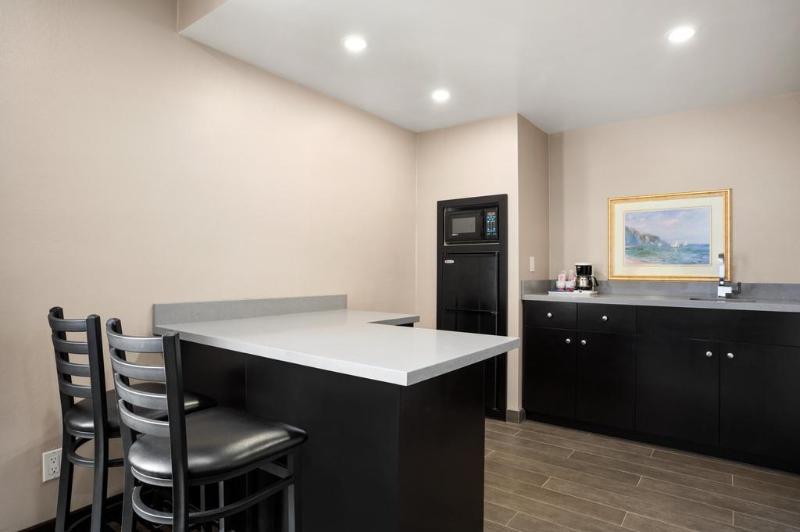 Ramada By Wyndham Marina Del Rey Hotel Eksteriør billede